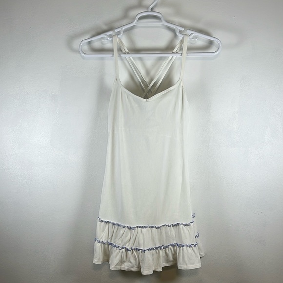 Active Racerback Dress White with Lilac Trim Built in Bra and Shorts Sz M - Picture 1 of 8